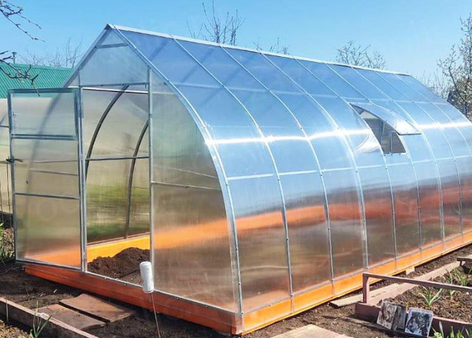 Теплица Капелька